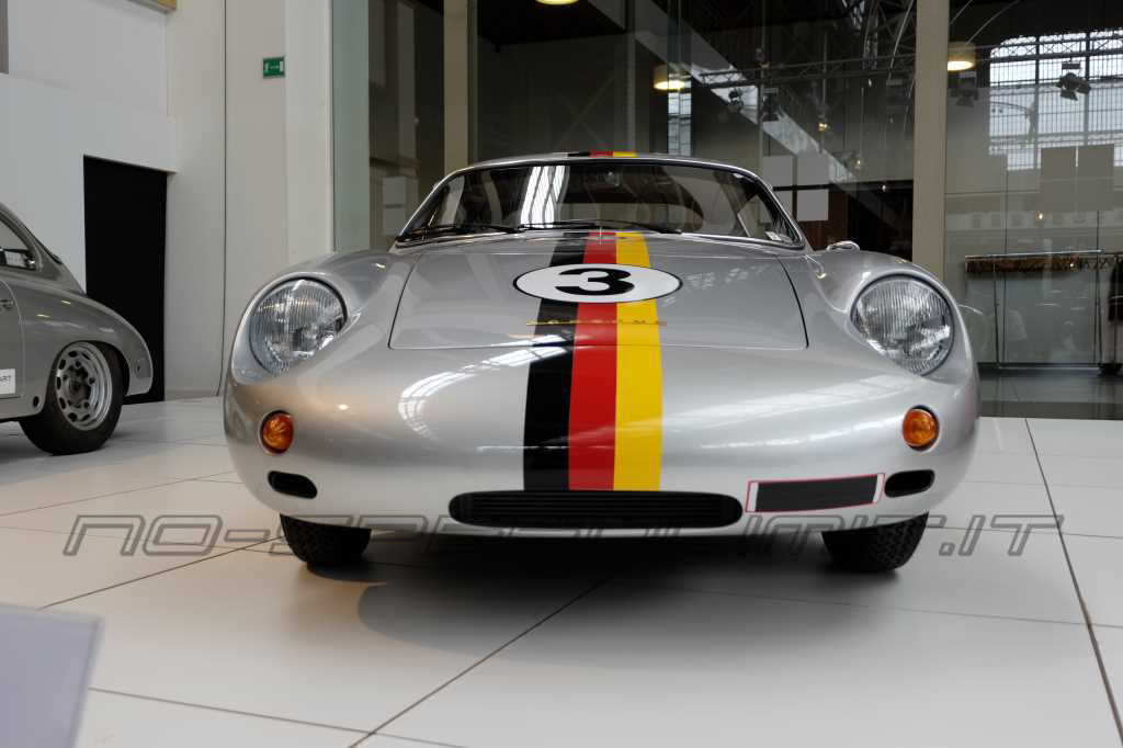 Mostra_Porsche_356_Autoworld 